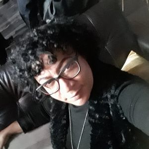 Meet your Posher, Joy